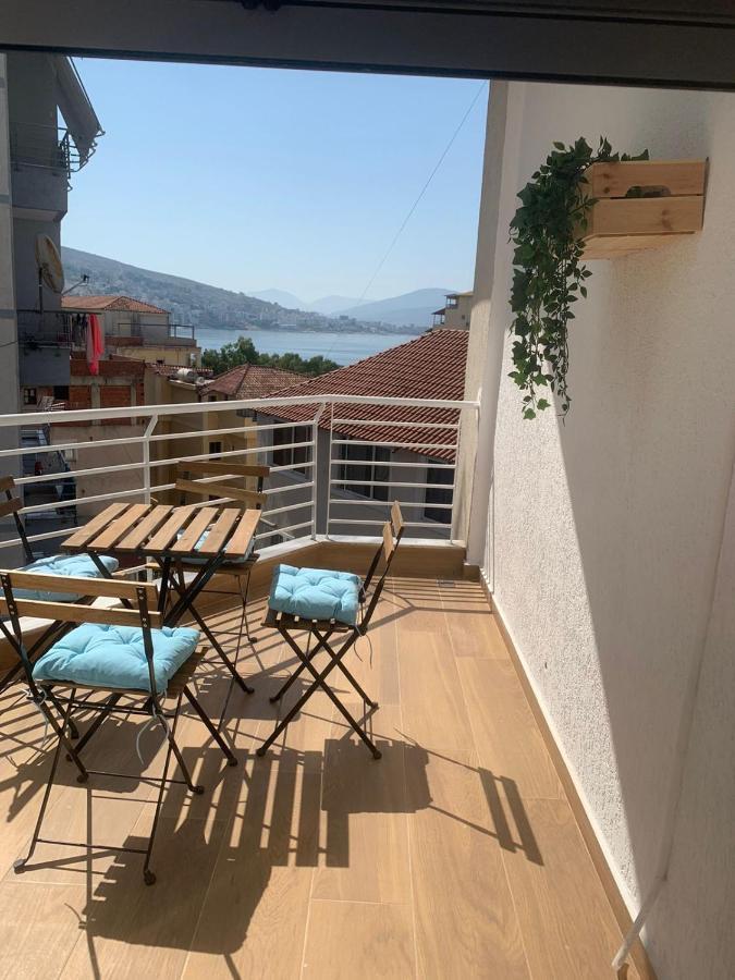 Memories Apartments Sarande Bagian luar foto